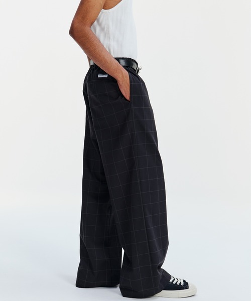 COOTIE PRODUCTIONS(クーティープロダクションズ)の「T/W Square Leg Easy Pants(スラックス・メンズ・チェック・LARGE/MEDIUM/X-LARGE/SMALL)」の4枚目の写真