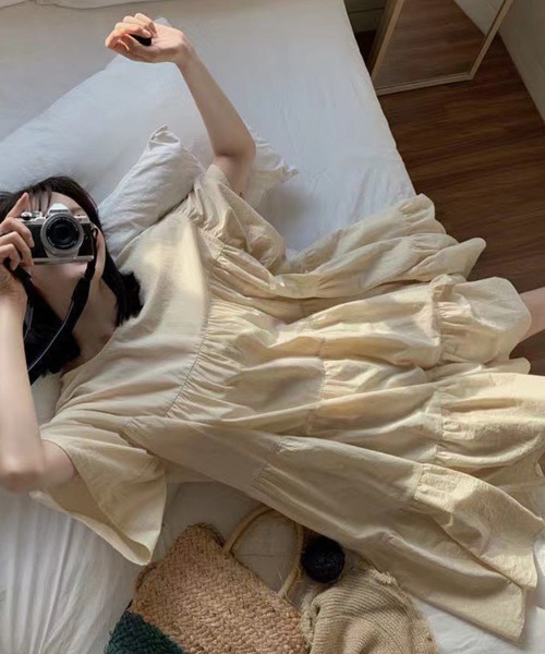 SallyLunn（サリーラン）の「ナチュラルティアードワンピース（ワンピース・レディース・ピンク/イエロー/アイボリー・MEDIUM/LARGE）」の6枚目の写真