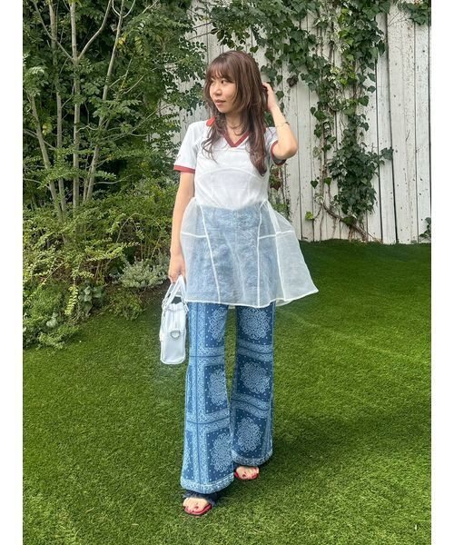 LILY BROWN(リリーブラウン)の「【LILY BROWN×PUMA】リブポロシャツ(ポロシャツ・レディース・サックスブルー/アイボリー・F)」の14枚目の写真