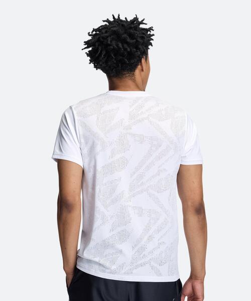 UNDER ARMOUR(アンダーアーマー)の「UAクール プロ ショートスリーブ Tシャツ(トレーニング/メンズ)(Tシャツ/カットソー・メンズ・ホワイト・L/M/XL/S/3XL/2XL)」の2枚目の写真