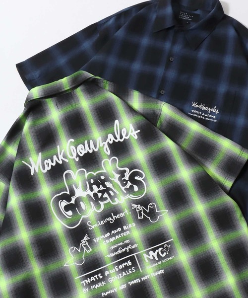 Mark Gonzales(マーク・ゴンザレス)の「MARK GONZALES ARTWORK COLLECTION/マークゴンザレス 別注 ビッグシルエット バックプリント ワンポイント刺繍 オンブレチェック 半袖シャツ(シャツ/ブラウス・メンズ・ブラック×ライム/ブラック×ブルー/ブラック×ホワイト/ブラック×グレー・XL/L/M)」の4枚目の写真