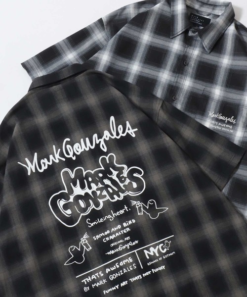 Mark Gonzales(マーク・ゴンザレス)の「MARK GONZALES ARTWORK COLLECTION/マークゴンザレス 別注 ビッグシルエット バックプリント ワンポイント刺繍 オンブレチェック 半袖シャツ(シャツ/ブラウス・メンズ・ブラック×ライム/ブラック×ブルー/ブラック×ホワイト/ブラック×グレー・XL/L/M)」の1枚目の写真