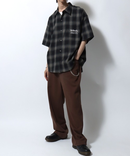 Mark Gonzales(マーク・ゴンザレス)の「MARK GONZALES ARTWORK COLLECTION/マークゴンザレス 別注 ビッグシルエット バックプリント ワンポイント刺繍 オンブレチェック 半袖シャツ(シャツ/ブラウス・メンズ・ブラック×ライム/ブラック×ブルー/ブラック×ホワイト/ブラック×グレー・XL/L/M)」の10枚目の写真