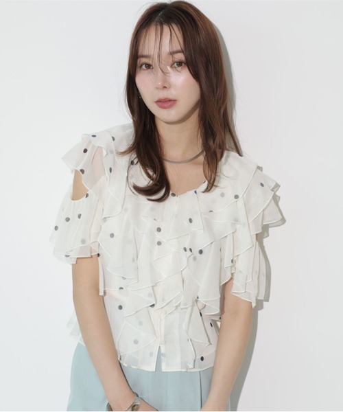 Mystrada(マイストラーダ)の「ラッフルフリルブラウス(シャツ/ブラウス・レディース・ピンク/ブラック/ブルーグレー/ドット・36/38)」の6枚目の写真
