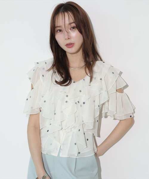 Mystrada(マイストラーダ)の「ラッフルフリルブラウス(シャツ/ブラウス・レディース・ピンク/ブラック/ブルーグレー/ドット・36/38)」の7枚目の写真