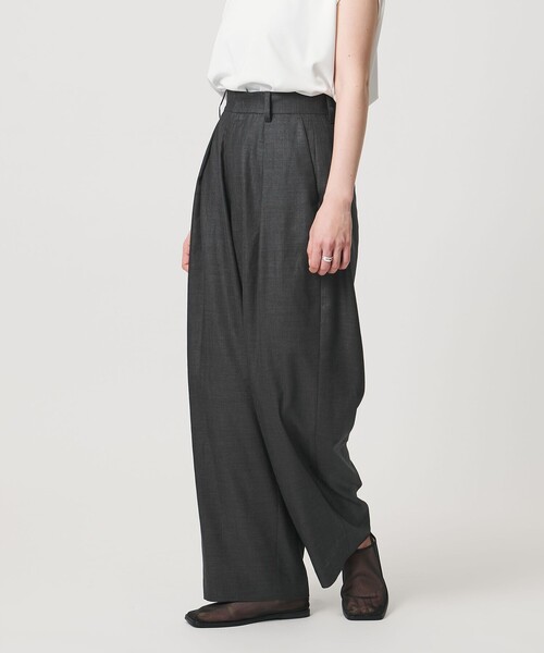 MARW UNITED ARROWS(マルゥ ユナイテッドアローズ)の「<MARW UNITED ARROWS>タック テーパード パンツ UVカット・接触冷感(その他パンツ・レディース・ダークグレー/ネイビー/ダークブラウン・36/34/38)」の21枚目の写真