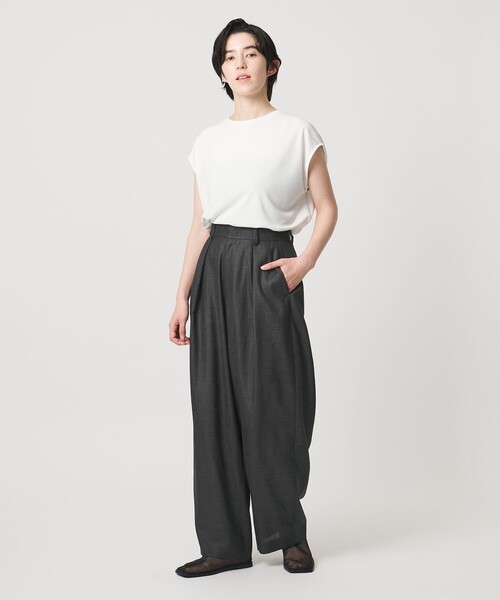 MARW UNITED ARROWS(マルゥ ユナイテッドアローズ)の「<MARW UNITED ARROWS>タック テーパード パンツ UVカット・接触冷感(その他パンツ・レディース・ダークグレー/ネイビー/ダークブラウン・36/34/38)」の22枚目の写真