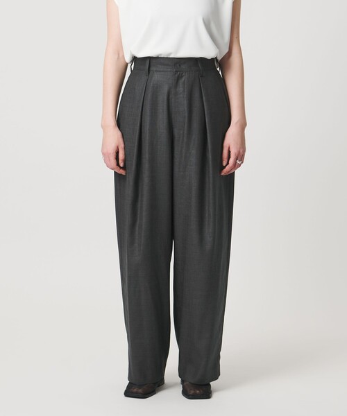 MARW UNITED ARROWS(マルゥ ユナイテッドアローズ)の「<MARW UNITED ARROWS>タック テーパード パンツ UVカット・接触冷感(その他パンツ・レディース・ダークグレー/ネイビー/ダークブラウン・36/34/38)」の22枚目の写真