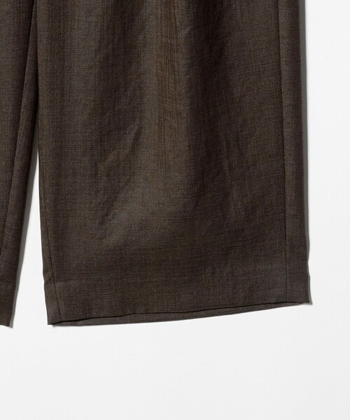 MARW UNITED ARROWS(マルゥ ユナイテッドアローズ)の「<MARW UNITED ARROWS>タック テーパード パンツ UVカット・接触冷感(その他パンツ・レディース・ダークグレー/ネイビー/ダークブラウン・36/34/38)」の10枚目の写真