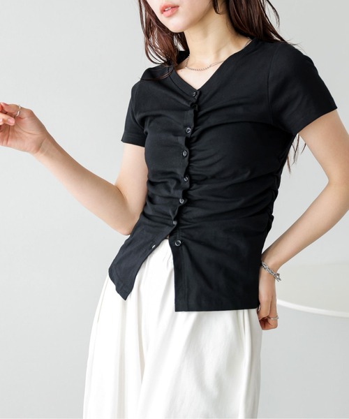 SUGAR BISKET(シュガービスケット)の「タックギャザー Tシャツ(Tシャツ/カットソー・レディース・グレー/ブラック/ホワイト・フリー)」の3枚目の写真