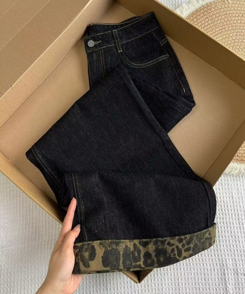 Teem Store(チームストア)の「豹柄デザインワイドデニムパンツ(デニムパンツ・レディース・ブルー・S/M)」の7枚目の写真
