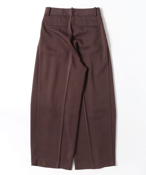 TODAYFUL（トゥデイフル）の「Tuck Wide Trousers 12610714（その他パンツ・レディース・ブラック/ブラウン/ライトグリーン・36/38）」の4枚目の写真