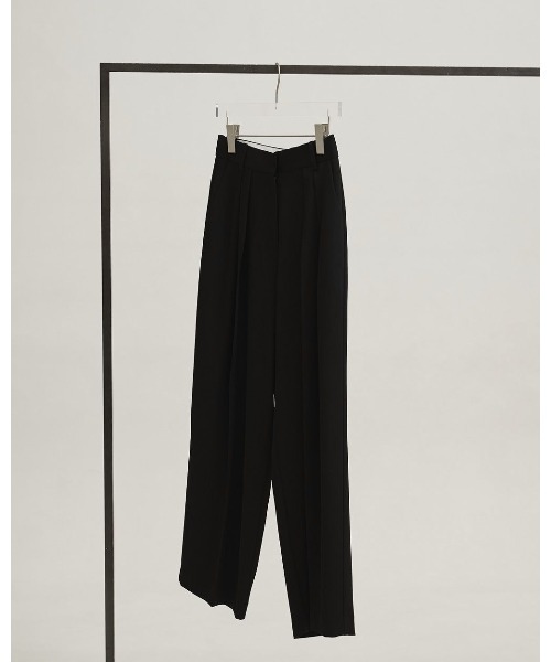 TODAYFUL（トゥデイフル）の「Tuck Wide Trousers 12610714（その他パンツ・レディース・ブラック/ブラウン/ライトグリーン・36/38）」の16枚目の写真