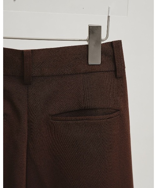 TODAYFUL（トゥデイフル）の「Tuck Wide Trousers 12610714（その他パンツ・レディース・ブラック/ブラウン/ライトグリーン・36/38）」の15枚目の写真