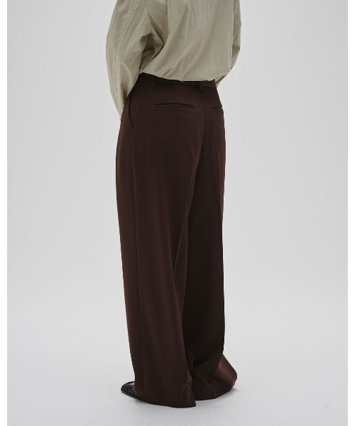TODAYFUL（トゥデイフル）の「Tuck Wide Trousers 12610714（その他パンツ・レディース・ブラック/ブラウン/ライトグリーン・36/38）」の5枚目の写真