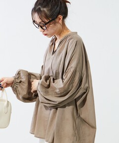 セール】ウォッシャブルパール釦スキッパータックブラウス（シャツ