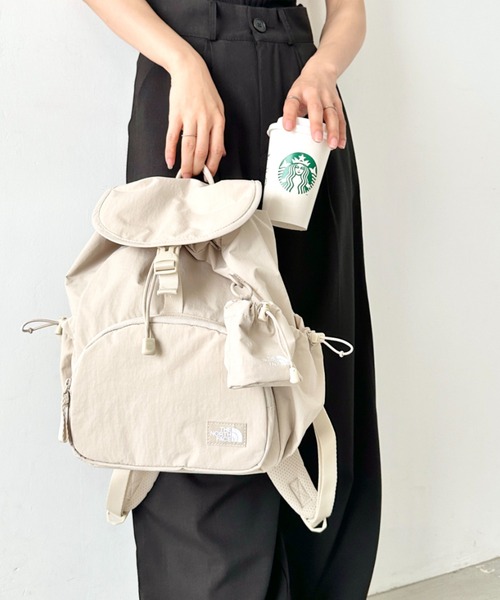 THE NORTH FACE（ザノースフェイス）の「THE NORTH FACE(ザ・ノースフェイス)/巾着型 軽量 リュック バックパック/W'S BREEZE BACKPACK S（バックパック/リュック・レディース・サンドベージュ/ブラック/ピンク・FREE）」の4枚目の写真