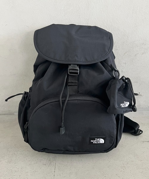 THE NORTH FACE（ザノースフェイス）の「THE NORTH FACE(ザ・ノースフェイス)/巾着型 軽量 リュック バックパック/W'S BREEZE BACKPACK S（バックパック/リュック・レディース・サンドベージュ/ブラック/ピンク・FREE）」の11枚目の写真