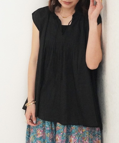 SELECT LEVERY(セレクトリベリー)の「コットンボイルシアーブラウス(シャツ/ブラウス・レディース・ブラック/オフホワイト/ライトブルー・FREE)」の2枚目の写真