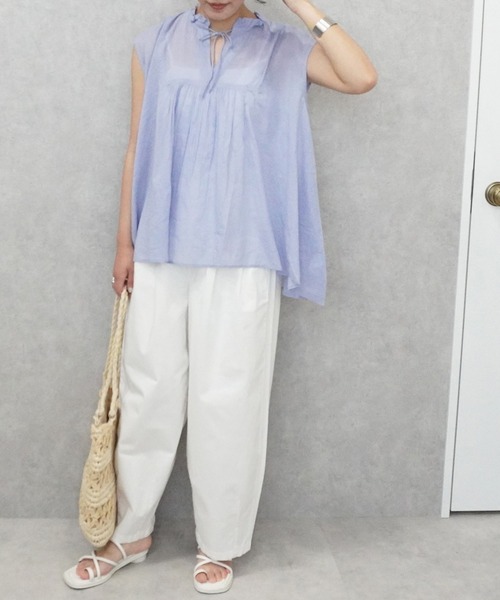 SELECT LEVERY(セレクトリベリー)の「コットンボイルシアーブラウス(シャツ/ブラウス・レディース・ブラック/オフホワイト/ライトブルー・FREE)」の19枚目の写真