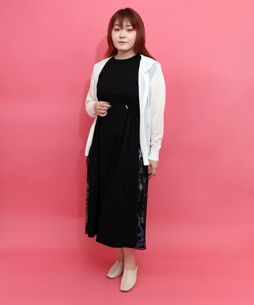 ScoLar(スカラー)の「ScoLar(スカラー) スカラーちゃん箔プリント 接触冷感シアーパーカー(パーカー・レディース・ブラック/パープル/オフホワイト・MEDIUM)」の11枚目の写真