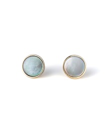 Irise coffret（イリスコフレ）の「［UNTITLED］K10YG ブラック シェル ラウンド ピアス｜Black lipped oyster Pierced earrings（ピアス（両耳用））」