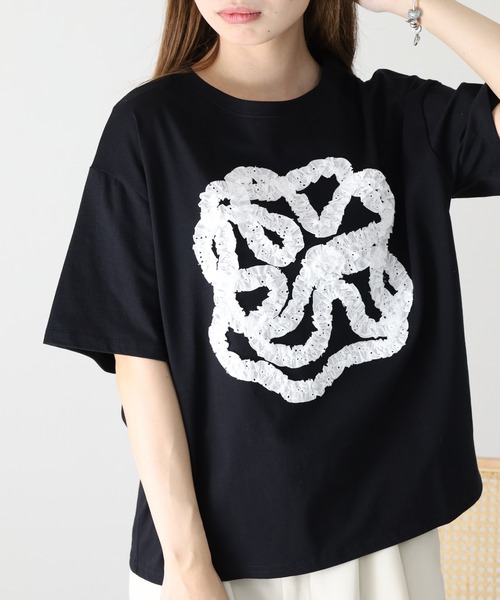 BARNDOOR(バーンドア)の「20/-天竺 フリル花Tシャツ 26SS 半袖(Tシャツ/カットソー・レディース・ブラック/杢グレー/オフホワイト・FREE)」の1枚目の写真