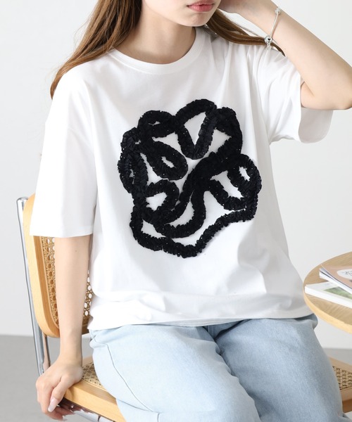 BARNDOOR(バーンドア)の「20/-天竺 フリル花Tシャツ 26SS 半袖(Tシャツ/カットソー・レディース・ブラック/杢グレー/オフホワイト・FREE)」の4枚目の写真