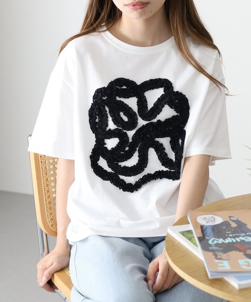 BARNDOOR(バーンドア)の「20/-天竺 フリル花Tシャツ 26SS 半袖(Tシャツ/カットソー・レディース・ブラック/杢グレー/オフホワイト・FREE)」の5枚目の写真