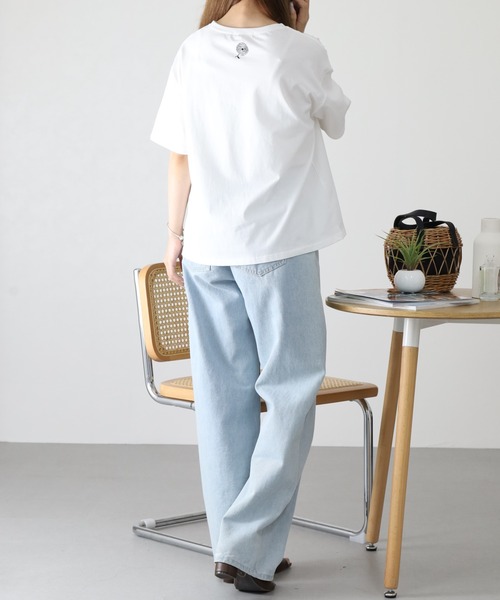 BARNDOOR(バーンドア)の「20/-天竺 フリル花Tシャツ 26SS 半袖(Tシャツ/カットソー・レディース・ブラック/杢グレー/オフホワイト・FREE)」の11枚目の写真