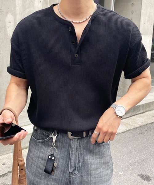 NOWLE(ノウル)の「【NOWLE】凹凸ワッフル サーマル ヘンリーネック 半袖 Tシャツ/ アーバンリラックス ショートスリーブ トップス(Tシャツ/カットソー・メンズ・ネイビー/グレー/ダークブラウン/ブラック/ホワイト・MEDIUM/LARGE/X-LARGE/SMALL)」の12枚目の写真