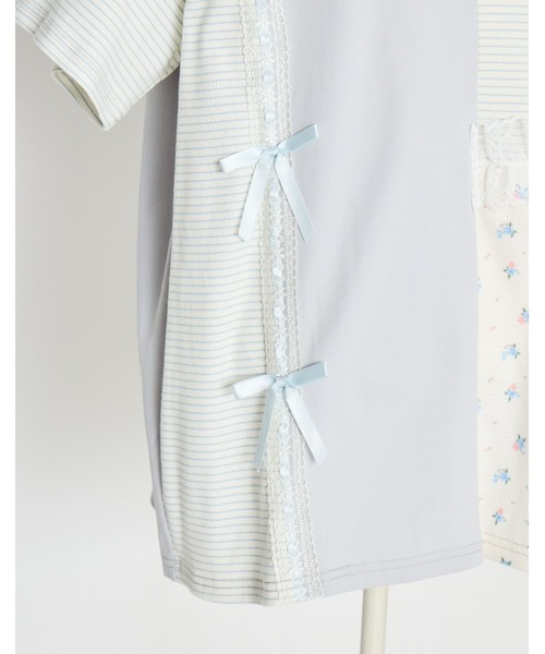 Lolime by mellfy memory(ロリミー バイ メルフィーメモリー)の「floral patchwork T-shirts(Tシャツ/カットソー・レディース・ブルー/ピンク・FREE)」の18枚目の写真