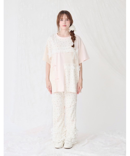 Lolime by mellfy memory(ロリミー バイ メルフィーメモリー)の「floral patchwork T-shirts(Tシャツ/カットソー・レディース・ブルー/ピンク・FREE)」の9枚目の写真
