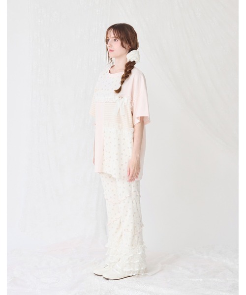 Lolime by mellfy memory(ロリミー バイ メルフィーメモリー)の「floral patchwork T-shirts(Tシャツ/カットソー・レディース・ブルー/ピンク・FREE)」の10枚目の写真