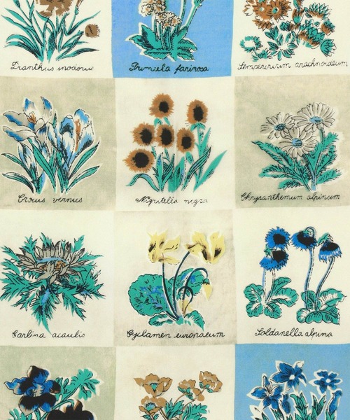 Paul Smith(ポールスミス)の「ウィメンズ "Garden stamp" スクエアスカーフ / 265636 250BG(ストール/ショール・レディース・ベージュ・FREE)」の3枚目の写真