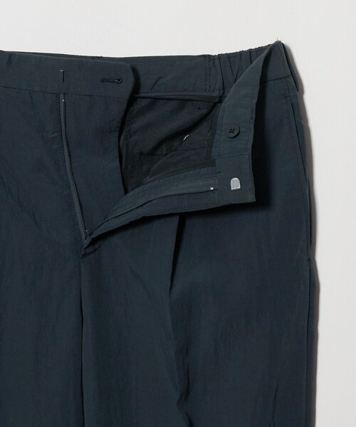 BEAUTY&YOUTH UNITED ARROWS(ビューティーアンドユースユナイテッドアローズ)の「エアリー リンクル 1プリーツ テーパード パンツ NO.9(その他パンツ・メンズ・ブラック/ダークグレー・XL/S/M/L)」の16枚目の写真