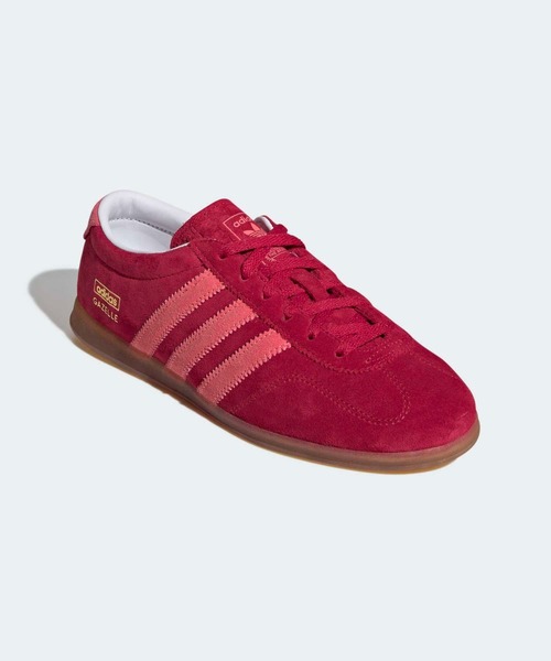 adidas(アディダス)の「ガゼル ロー プロ / Gazelle Lo Pro / アディダスオリジナルス adidas Originals(スニーカー・レディース・レッド・23.5cm/23.0cm/24.5cm/24.0cm/25.5cm/25.0cm/26.5cm/26.0cm/27.5cm/27.0cm/22.5cm/22.0cm/28.0cm)」の4枚目の写真