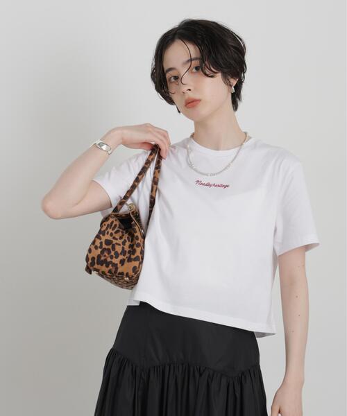 NEEDBY heritage(ニードバイヘリテージ)の「NEEDBY heritage/別注 CROPPED TEE(Tシャツ/カットソー・レディース・ホワイト/ダークブラウン・FREE)」の1枚目の写真