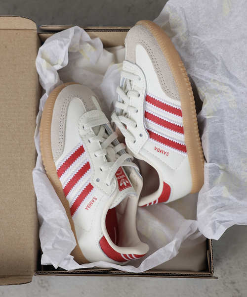 IENA ENFANT(イエナアンファン)の「【ADIDAS/アディダス】SAMBA OG CF EL I baby(13-16cm)(スニーカー・キッズ・グリーン/レッド・14/16/15 /13)」の2枚目の写真