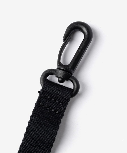 ECHELLE Liberte(エシェルリベルテ)の「Calvin Klein カルバンクライン BOLD LOGO NYLON SLIM REPORTER ショルダーバッグ(ショルダーバッグ・メンズ・ブラック・FREE)」の13枚目の写真