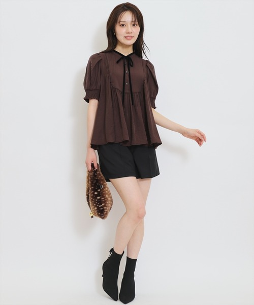 WILLSELECTION(ウィルセレクション)の「リボンタイギャザーAラインブラウス(シャツ/ブラウス・レディース・ホワイト系その他/オフホワイト/ダークブラウン・FREE)」の7枚目の写真