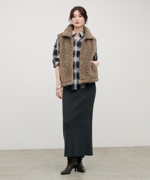 LARUTA(ラルータ)の「【LARUTA】ボアベスト×ニットワンピースセット(ワンピース・レディース・ブラック/モカ/ブラウン・LARGE/MEDIUM)」の19枚目の写真