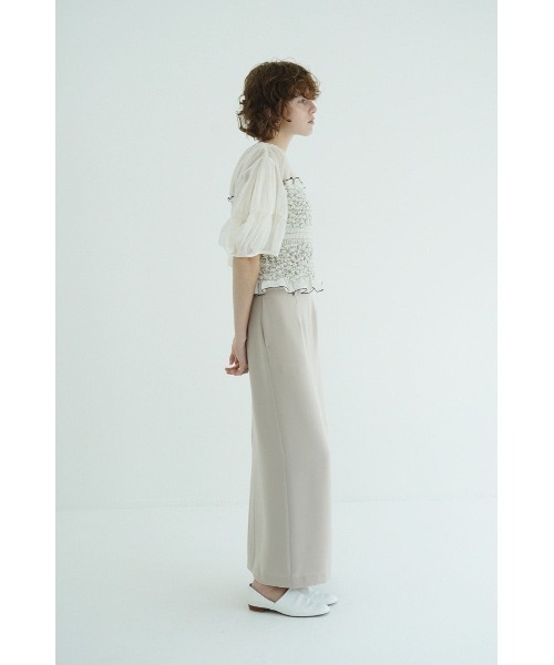 CLANE(クラネ)の「COLOR STITCHED SHIRRING TOPS 11122-4263(Tシャツ/カットソー・レディース・ブラック/オフホワイト・1/2)」の16枚目の写真