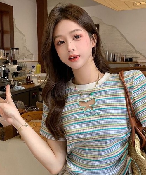 CANVAS+(キャンバスプラス)の「【CANVAS+】バタフライモチーフミックスボーダーTシャツ(Tシャツ/カットソー・レディース・ライトグリーン/ピンク・M)」の4枚目の写真