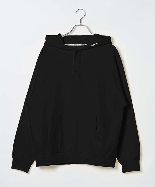HEREIAM（ヘレイアム）の「【HEREIAM MEN】クリアスウェットポロフーディー（パーカー・メンズ・シアン/アイボリー/ブラック・LARGE/MEDIUM）」の2枚目の写真