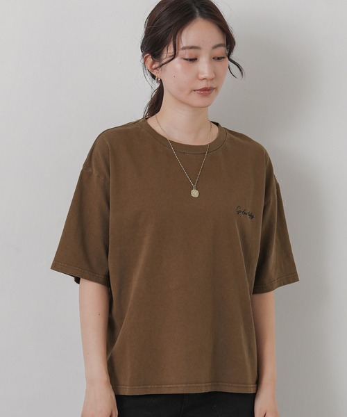 Gready Brilliant（グレディブリリアン）の「刺繍ロゴピグメントカットソー（Tシャツ/カットソー・レディース・オフホワイト/ブラウン・38）」の12枚目の写真