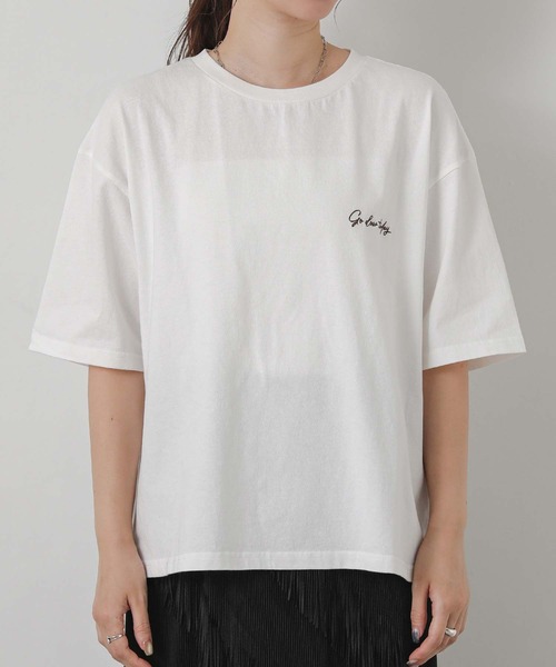 Gready Brilliant（グレディブリリアン）の「刺繍ロゴピグメントカットソー（Tシャツ/カットソー・レディース・オフホワイト/ブラウン・38）」の14枚目の写真