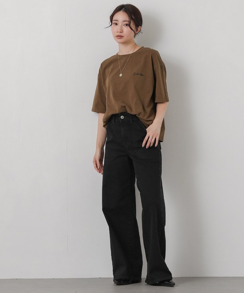 Gready Brilliant（グレディブリリアン）の「刺繍ロゴピグメントカットソー（Tシャツ/カットソー・レディース・オフホワイト/ブラウン・38）」の5枚目の写真