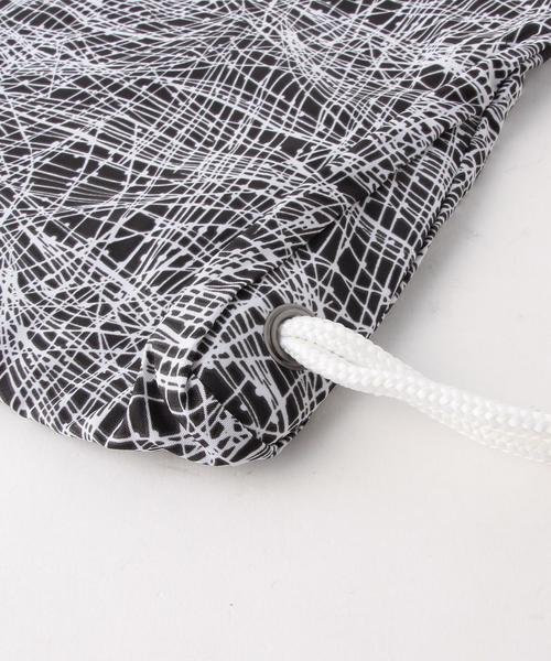 green label relaxing（グリーンレーベルリラクシング）の「【NIKE(ナイキ)】 ジムサック（バックパック/リュック・キッズ・ブラック/コバルトブルー/ネイビー・FREE）」の5枚目の写真