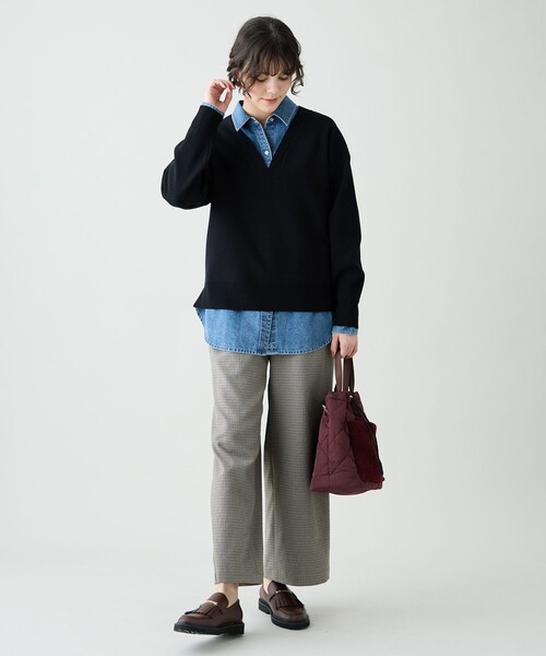 ANY(エニィ)の「パウダリーツイード ワイドストレートパンツ(セットアップ着用可)(その他パンツ・レディース・ネイビー系/ダークブラウン系3/ベージュ系/グレー系/ブラック系・X-LARGE)」の22枚目の写真